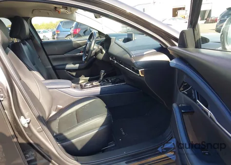 2020 Mazda Cx-30 Preferred Package z USA, uszkodzony, nr VIN 3MVDMBDL5LM121273